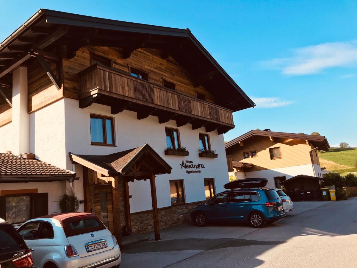 ヴェルフェンヴェンクHaus Alexandraアパートメント エクステリア 写真
