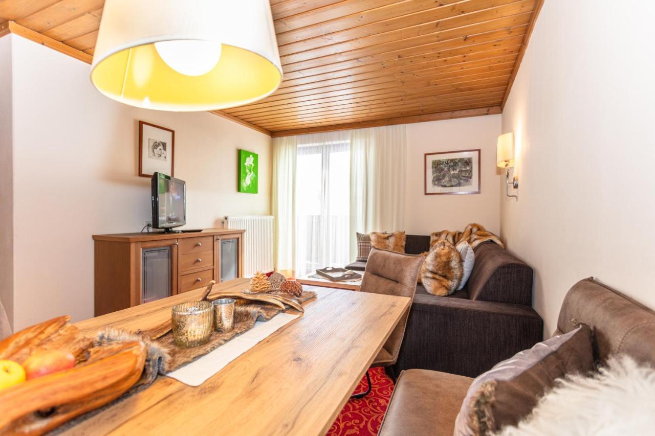 ヴェルフェンヴェンクHaus Alexandraアパートメント エクステリア 写真