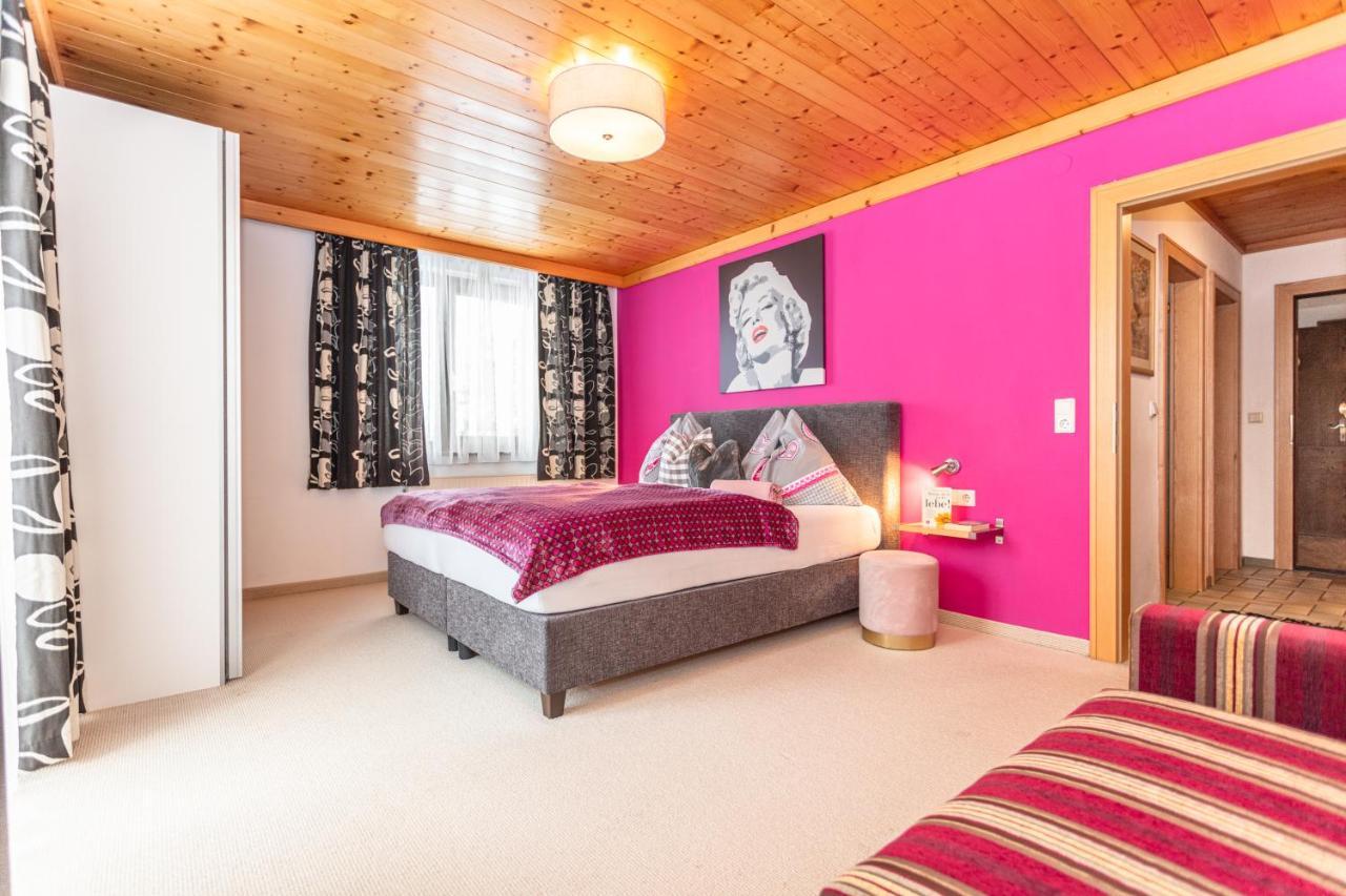 ヴェルフェンヴェンクHaus Alexandraアパートメント エクステリア 写真
