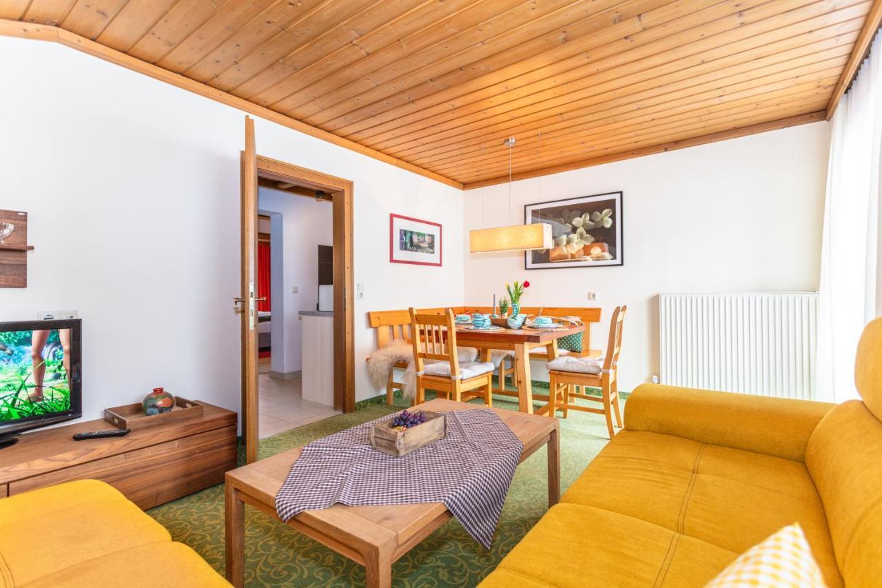 ヴェルフェンヴェンクHaus Alexandraアパートメント エクステリア 写真