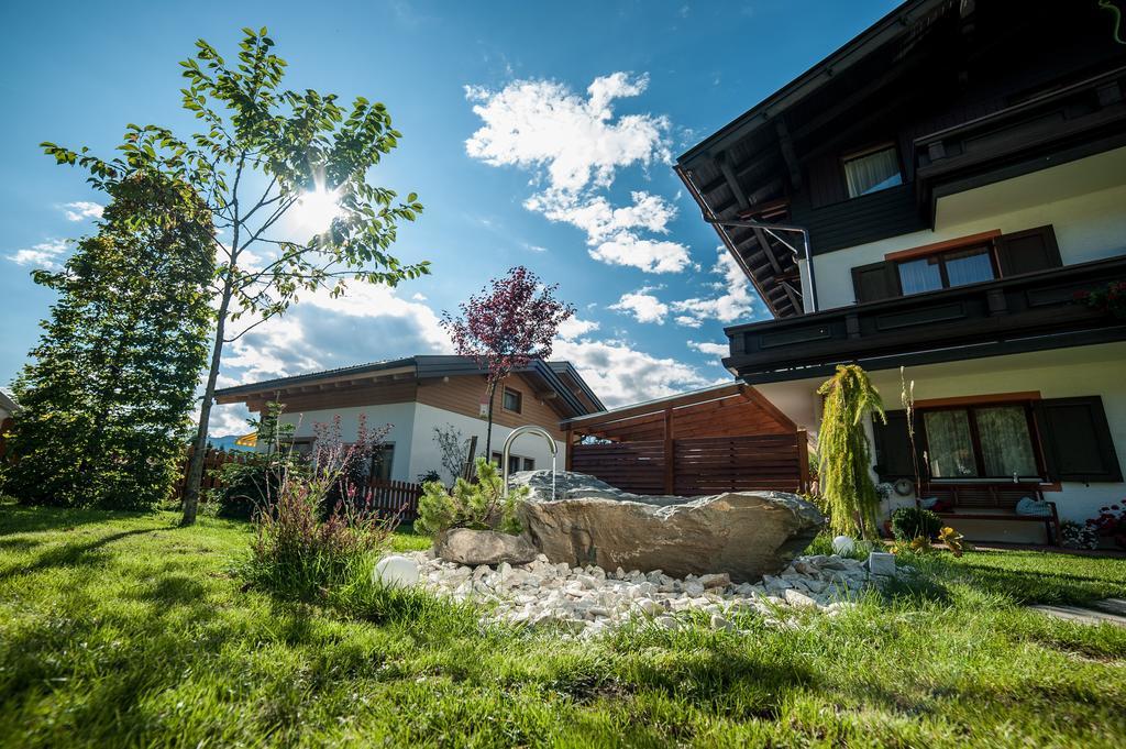 ヴェルフェンヴェンクHaus Alexandraアパートメント エクステリア 写真